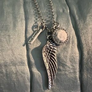 Silver pendant necklace: Psalm 91:4